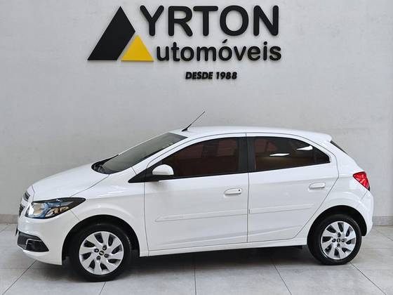 CHEVROLET ONIX 1.4 MPFI LT 8V FLEX 4P MANUAL